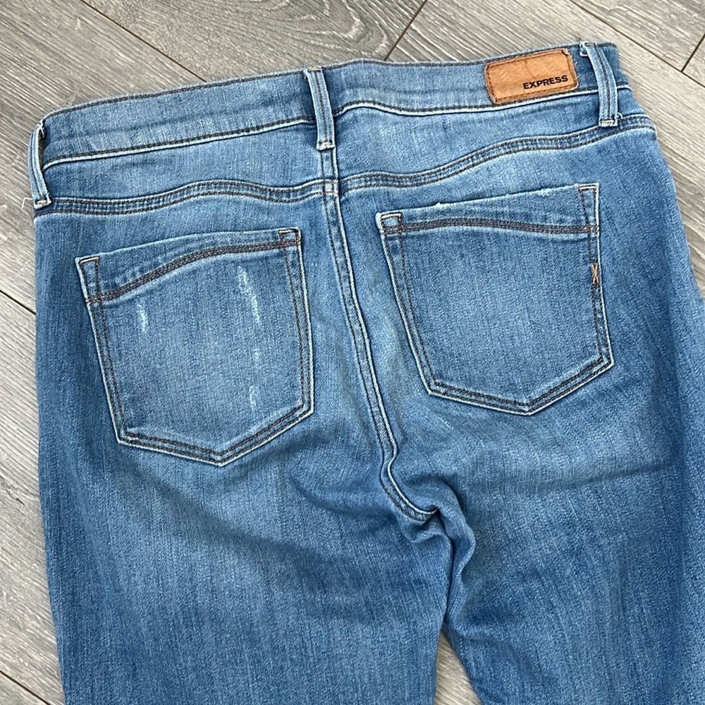 Express Mid Rise Stretch Legging Jean - Picture 7 of 8